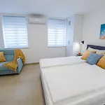 Stari View-free Parking Apartment Mostar
