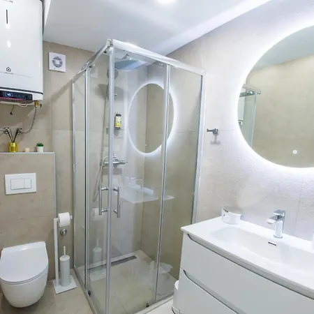 Stari View-free Parking 아파트 모스타르