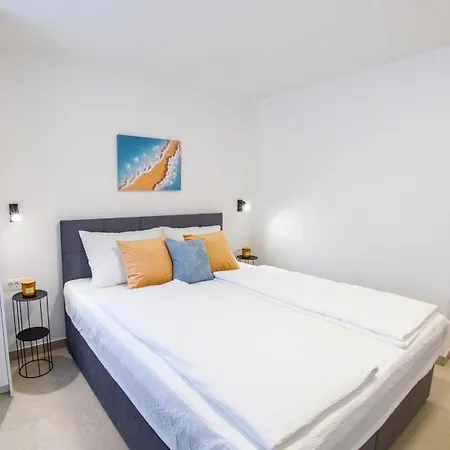 Stari View-free Parking * Mostar